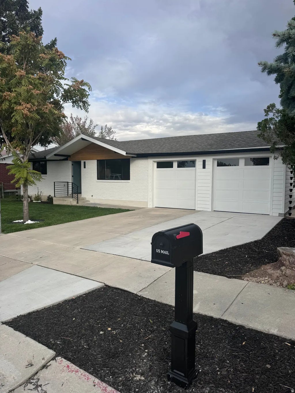 7645 S 1960 W, West Jordan