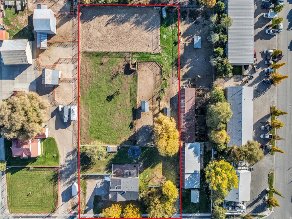 2371 W 1300 N, Clinton