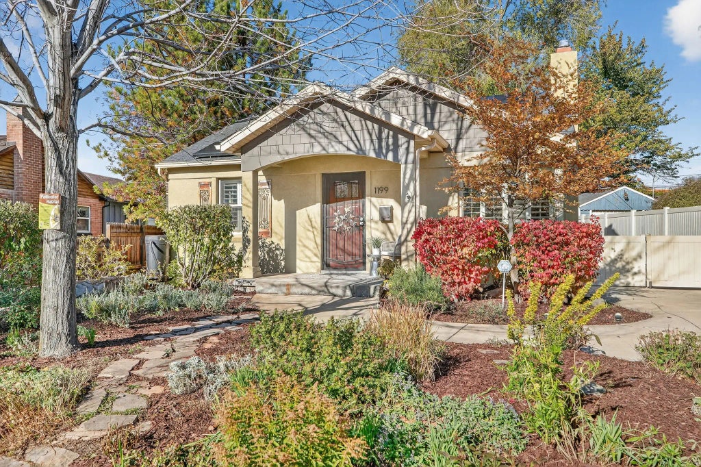 1199 E Lorraine Dr, Millcreek