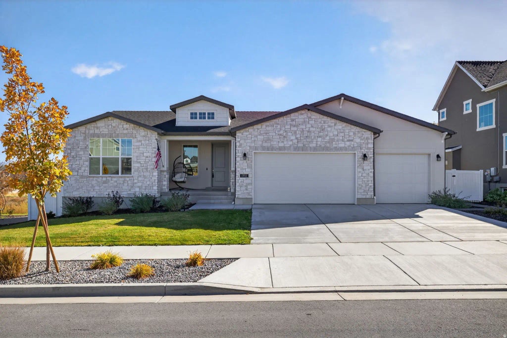 13051 S Twisted Oak Dr, Herriman