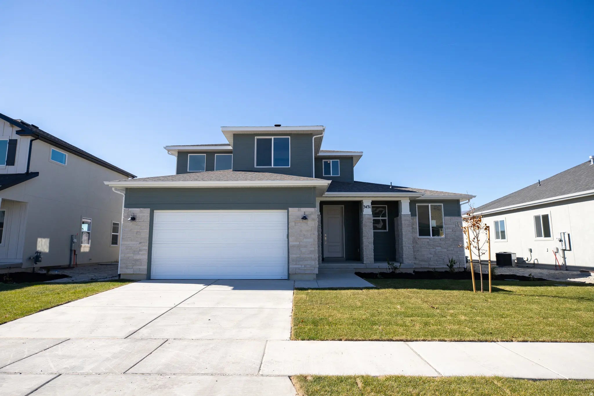 Photo of Listing #2120713