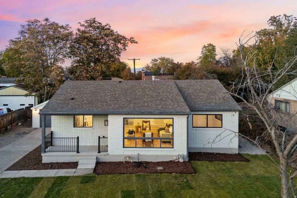 1037 E Millcreek Way, Millcreek