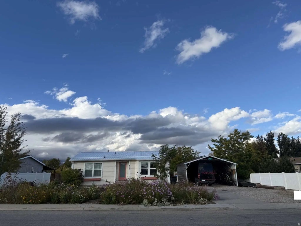 310 W Orange Ave, Castle Dale