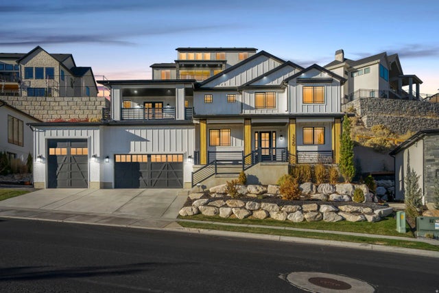 1320 W Summer View Dr, Lehi