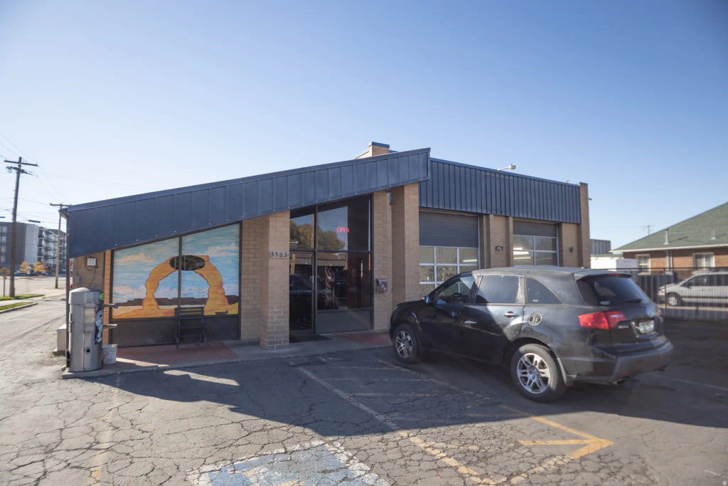 3563 S Lincoln Ave E, Ogden