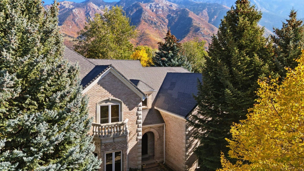 1 Pepperwood Pointe, Sandy