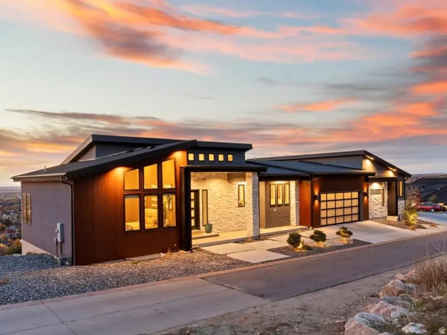 1766 View Ct, Fruit Heights