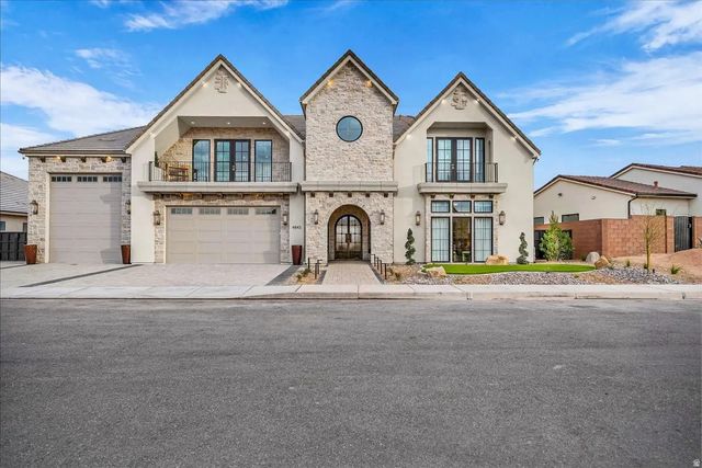 4843 S Homestead Way W, Washington