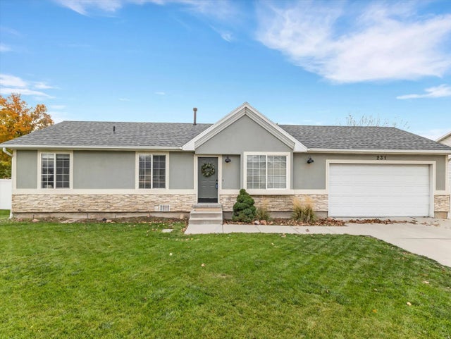 231 W Amanda Lynn Ln, Midvale