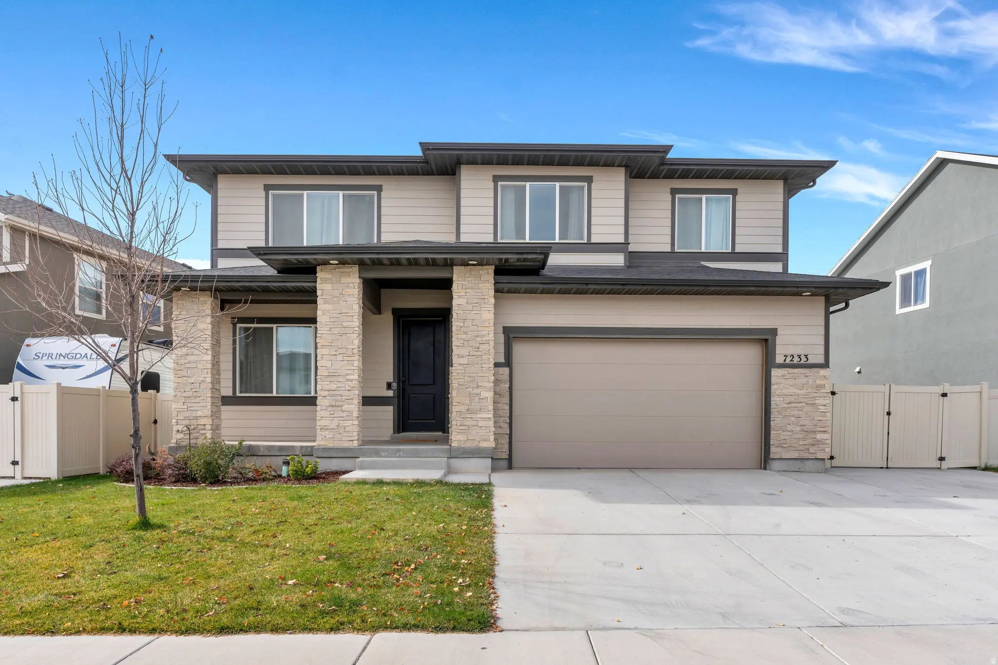 Photo of Listing #2121645