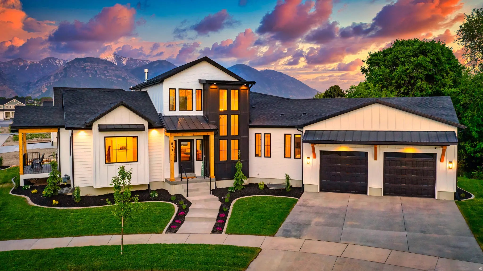 Photo of Listing #2121761