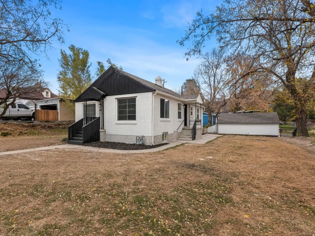 5245 S 900 E, Murray