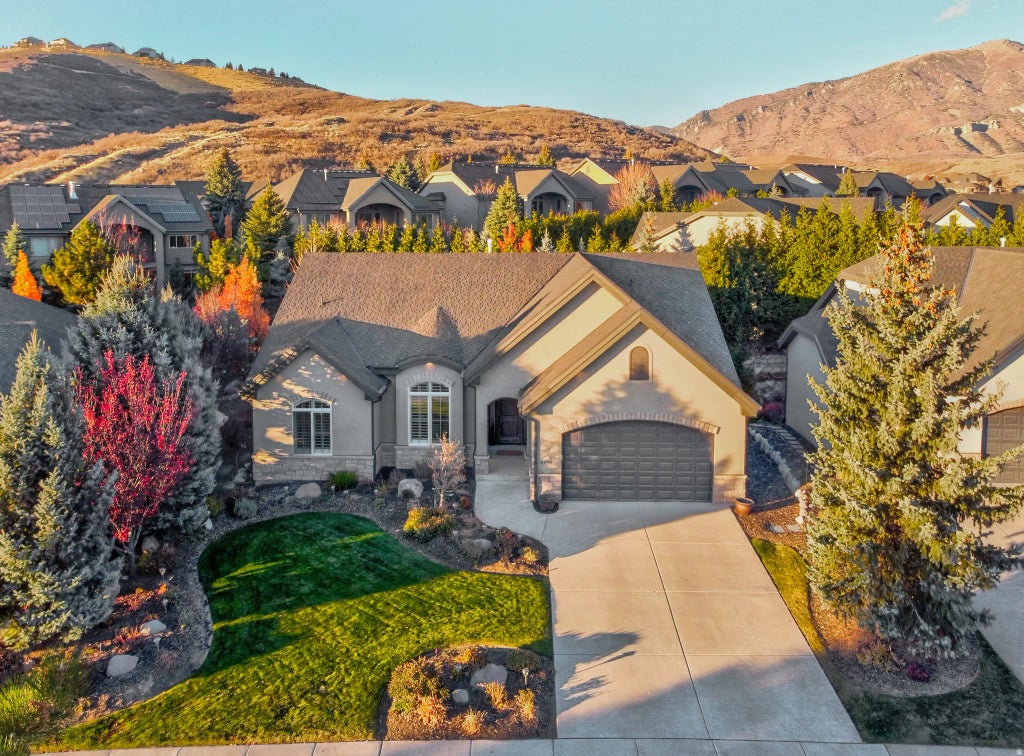 2209 E Viscaya Dr, Draper