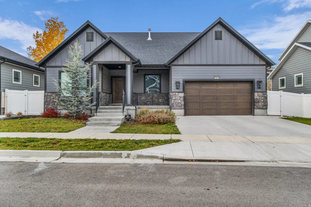 8322 S Levine Ln 111, Sandy