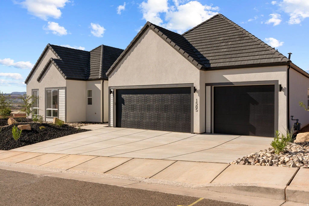 1585 E Black Brush Dr, Washington