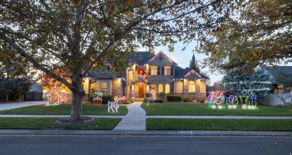 13302 S Corner Wood Dr, Draper