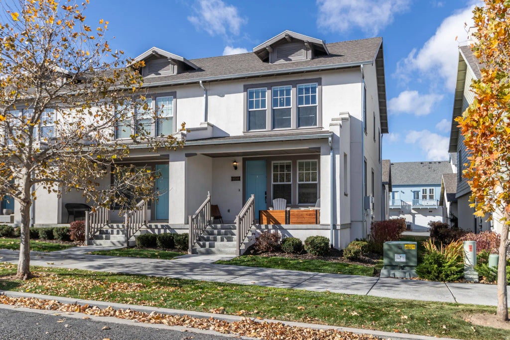 10566 S Oquirrh Lake Rd, South Jordan