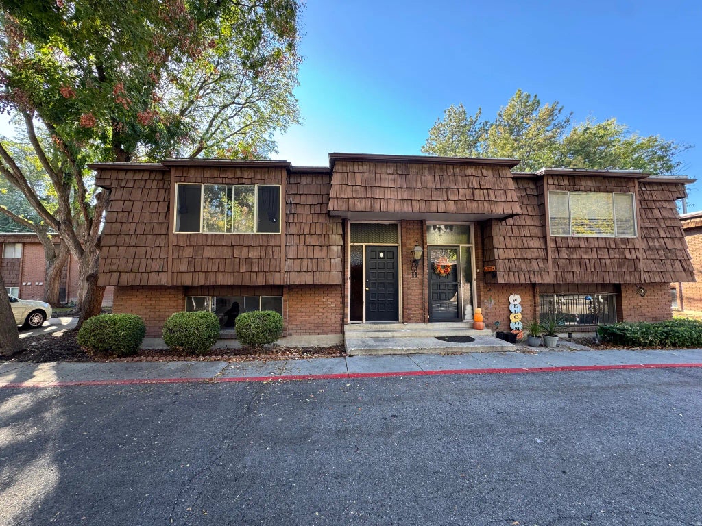 734 E 3690 S 31, Millcreek