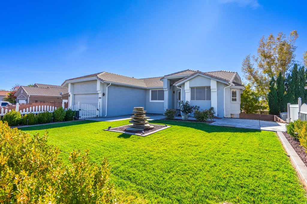 2294 E 170 N, St. George