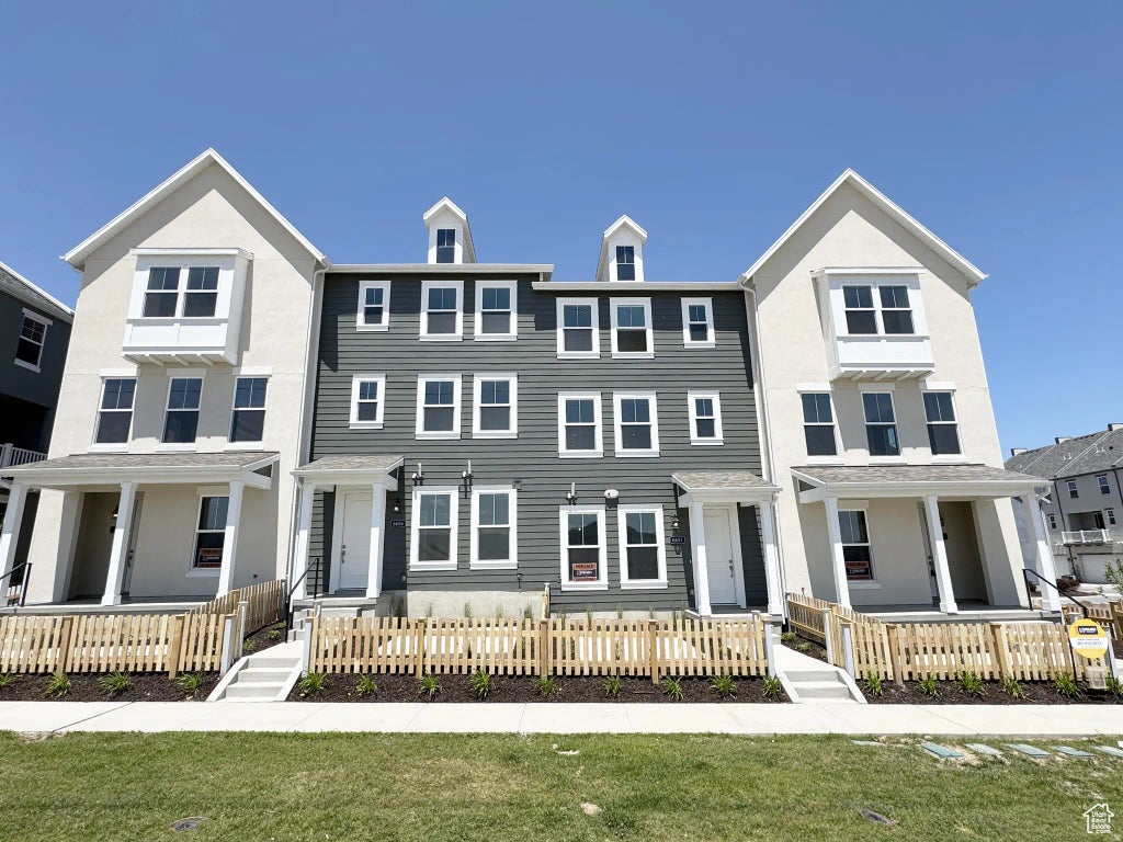 11782 S Flying Fish Dr, South Jordan