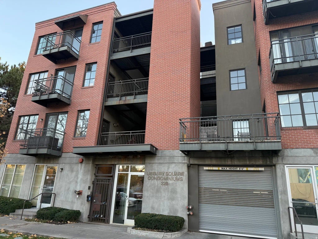 228 E 500 S 207, Salt Lake City