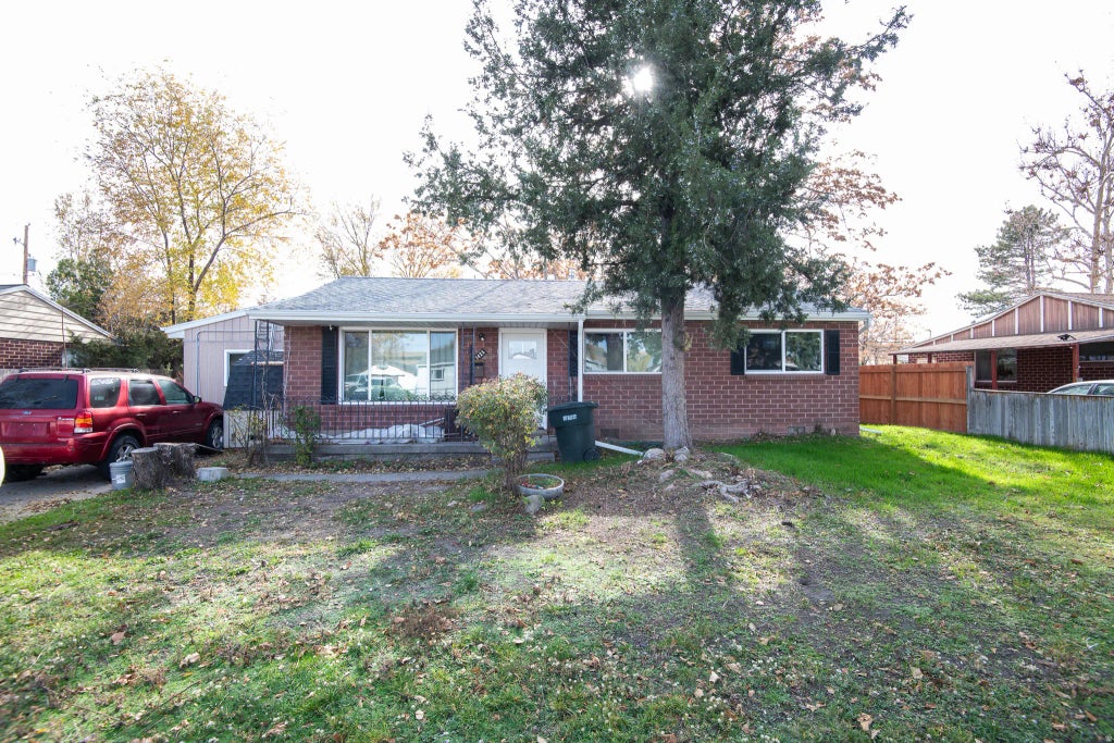 1425 W Carlos Dr, West Valley City