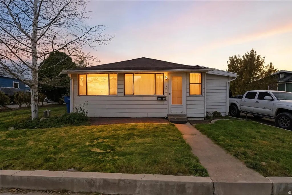 2758 S Spencer Ave, Magna