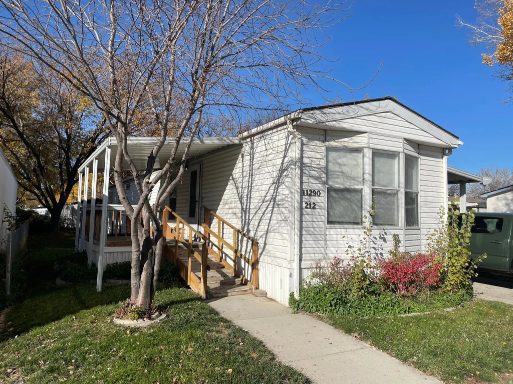 11290 S Hidden Vale Ln E 212, Sandy