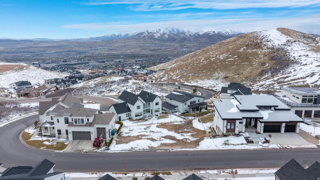 4899 N Vialetto Way 206, Lehi