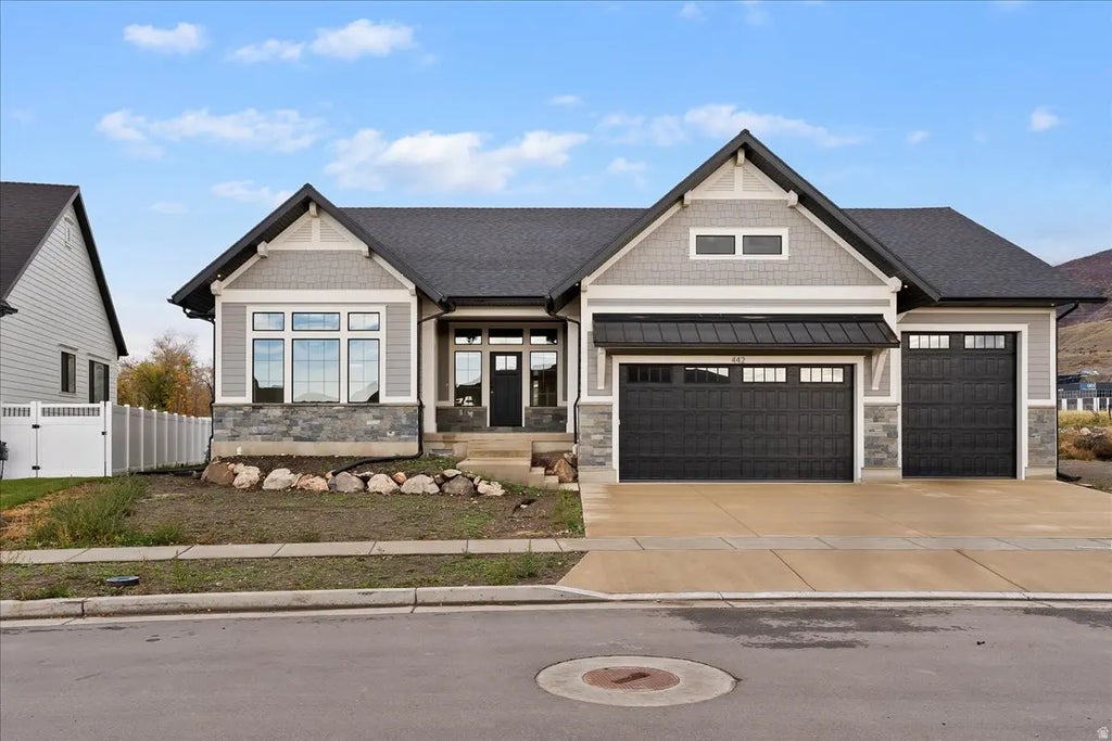 442 W Randys Ct, Farmington