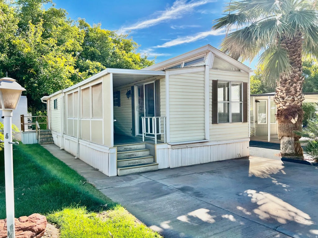 180 N 1100 E 79, Washington