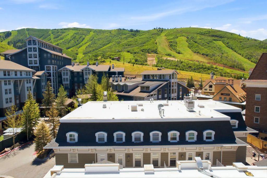 1325 E Lowell Ave, Park City