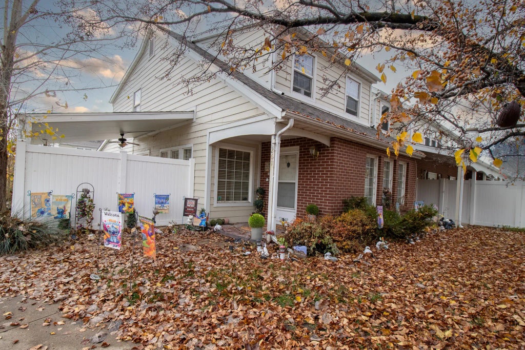 261 W Park Ln N, Centerville