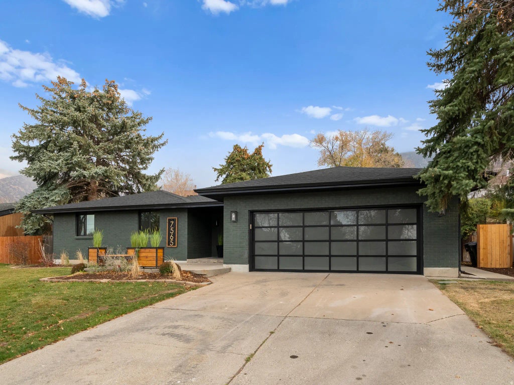7565 S 3500 E, Cottonwood Heights