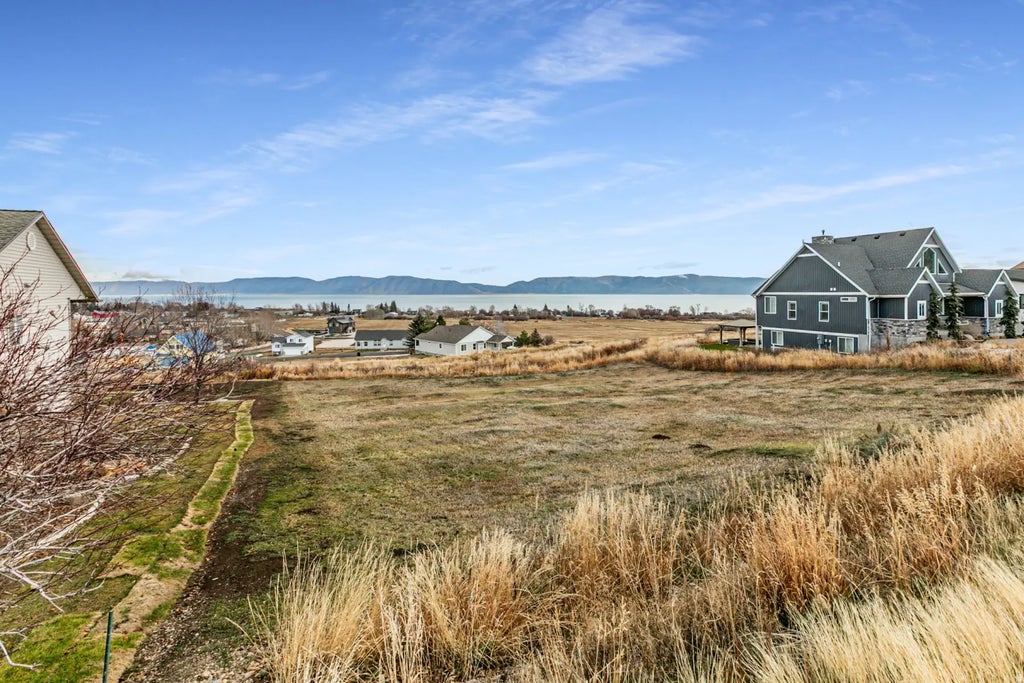 728 S Spruce Dr 9, Garden City