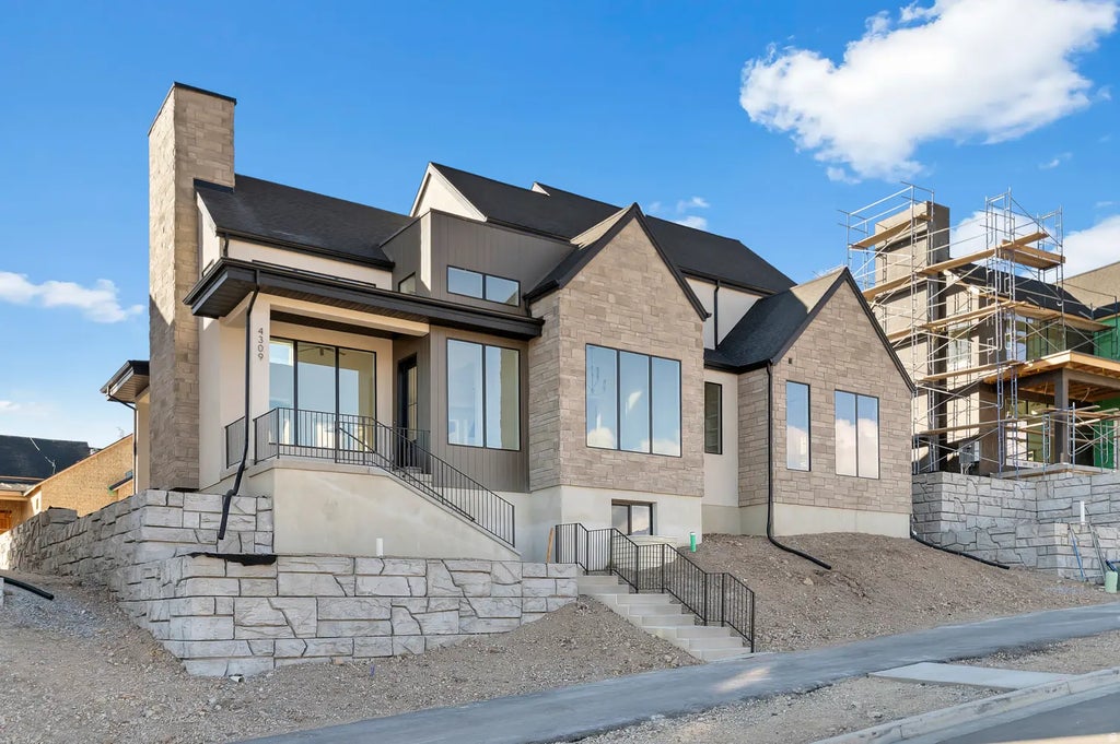 4322 N Braiken Ridge Dr 108, Lehi