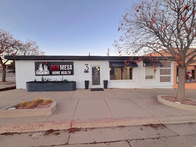 3 E Center St, Blanding