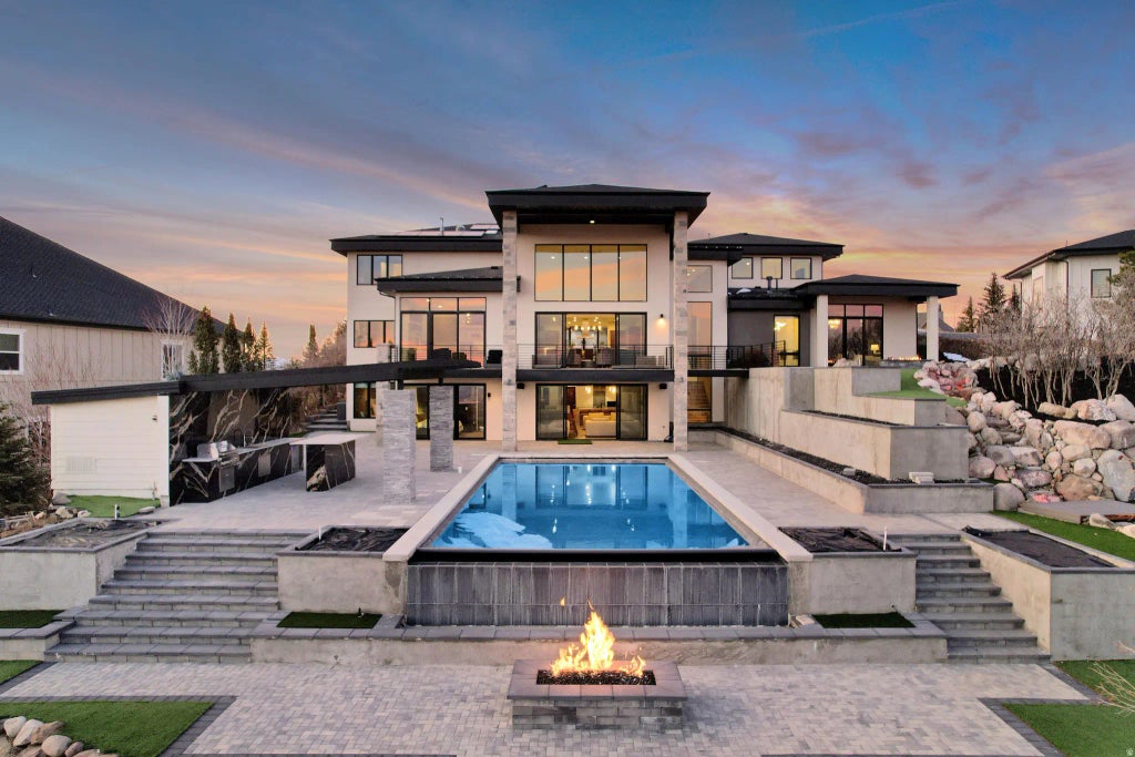 1468 E Trail Crest Ct, Draper