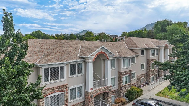 4109 S Highland Dr, Holladay