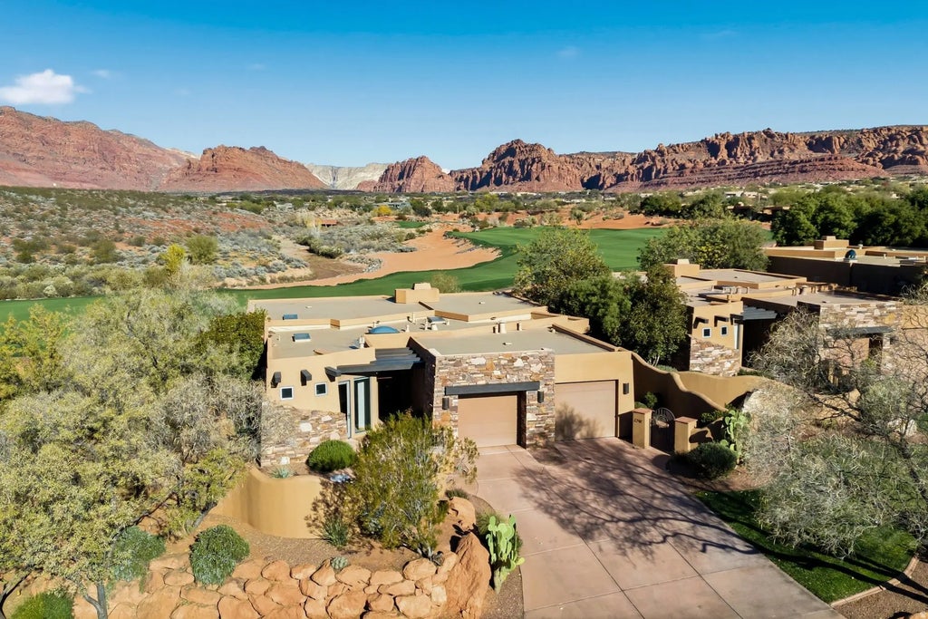 2588 W Sinagua Trl 23, St. George