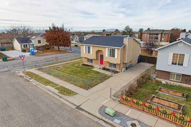 1683 N 250 W, Layton