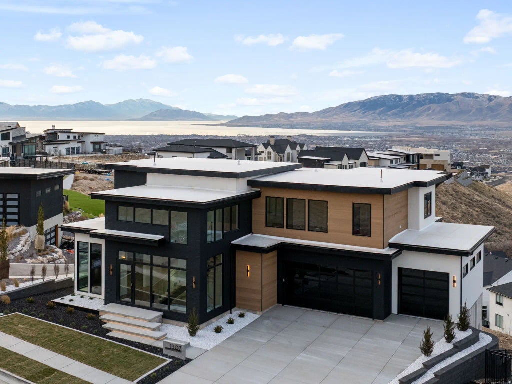 1307 W Annuvolato Way, Lehi
