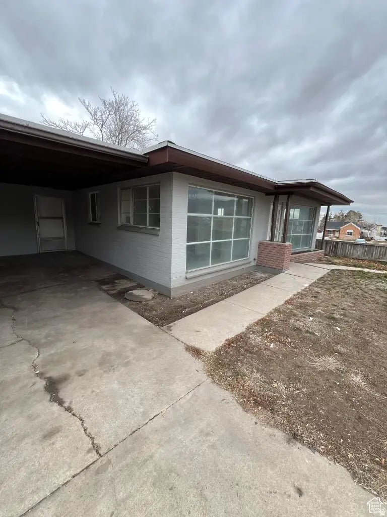 220 S 100 E, Tooele