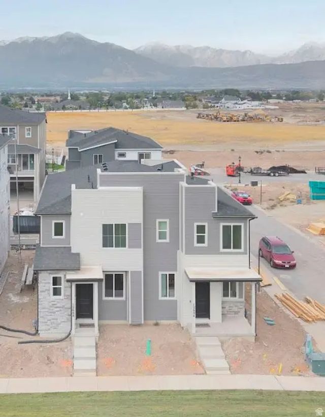 12688 S Lincoln Peak Ln 115, Herriman