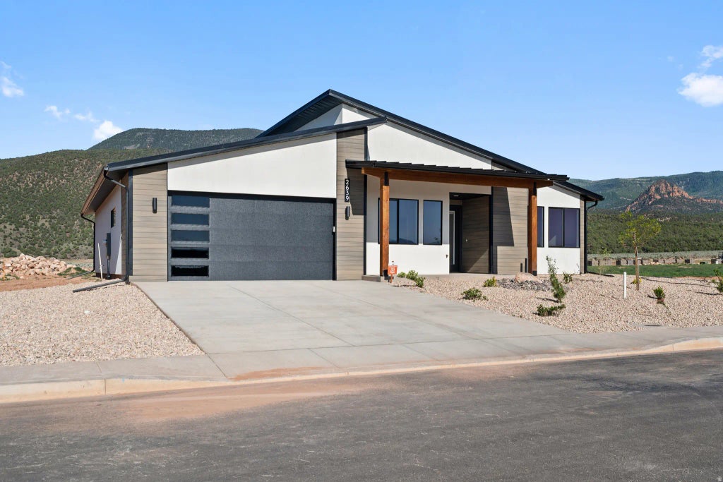 2639 S Mann Ln, Cedar City