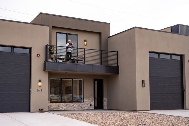 425 W Momori Cir B2, Kanab