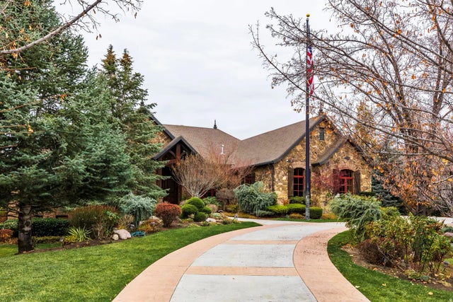 6150 Murdoch Woods Pl, Holladay