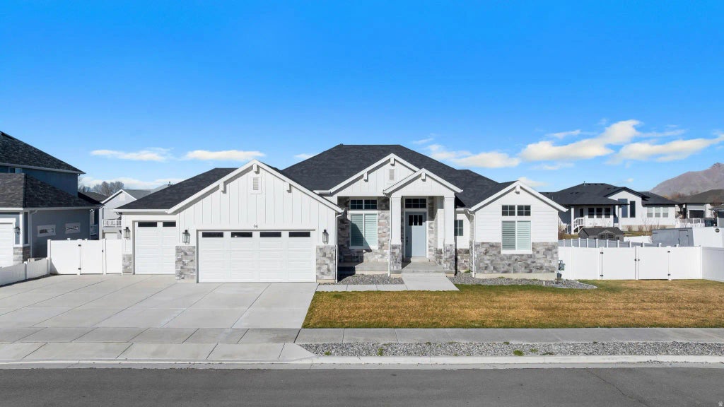 98 W Sunny Ct, Stansbury Park