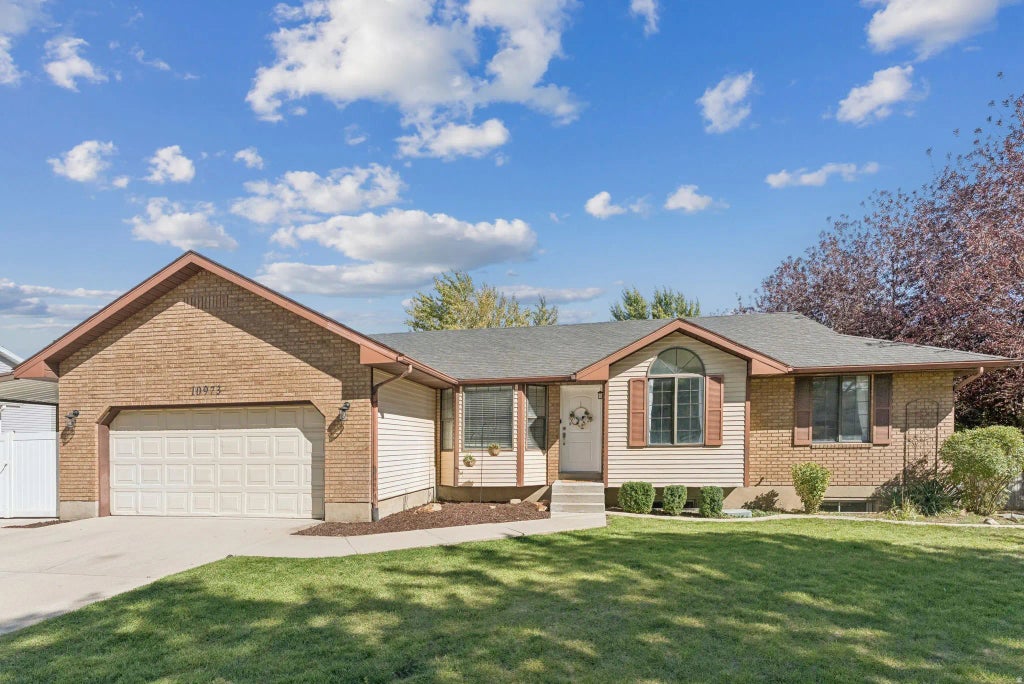 10973 S Avila Dr, Sandy