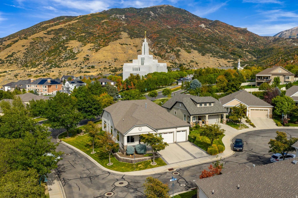 14133 S Spyglass Hill Dr, Draper